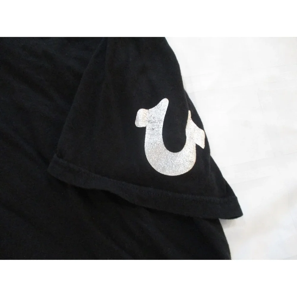 True Religion Black V Neck T Shirt Size XL V Neck Silver Logo